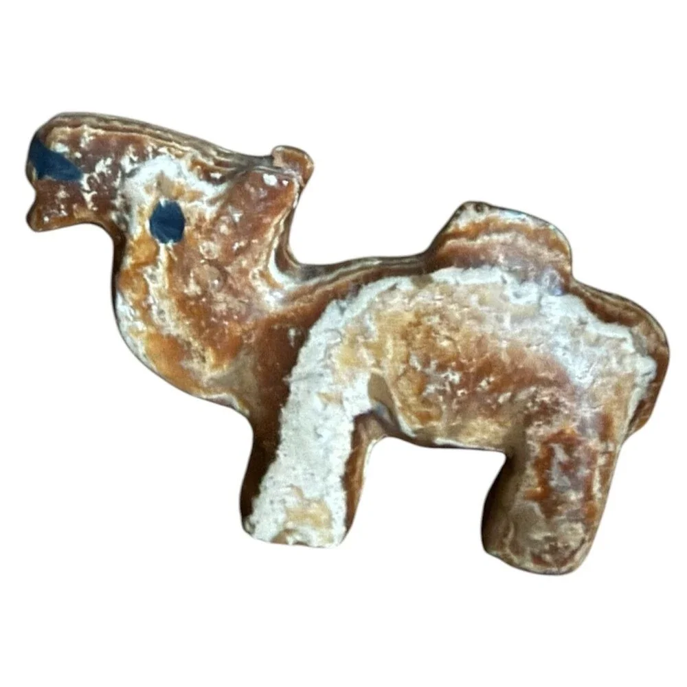 Moroccan Onyx Carved Stone Camel Figurine Folk Art Sculpture Aragonite Dromedary